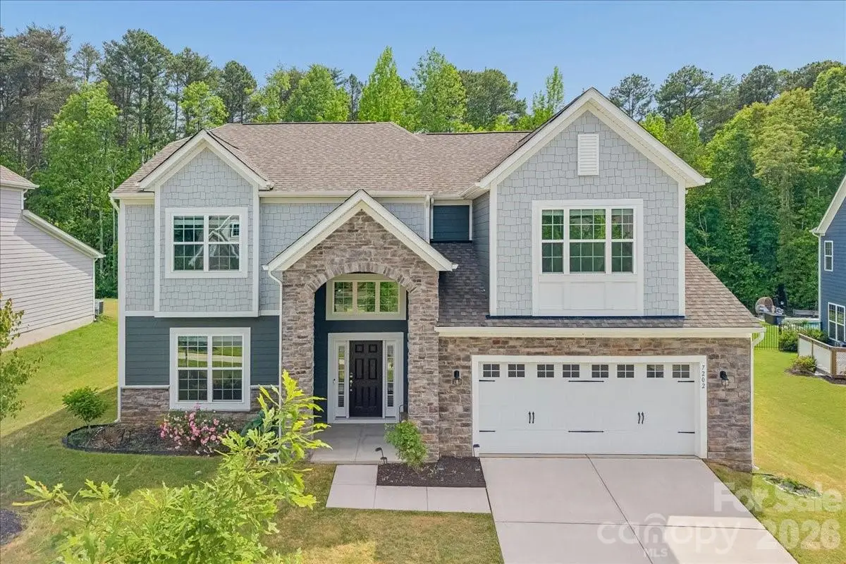 7202 Glenroe Drive, Huntersville, NC 28078 - #1