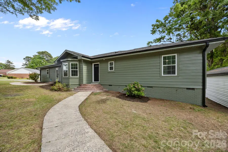6109 Cora Street, Charlotte, NC 28216 - #3