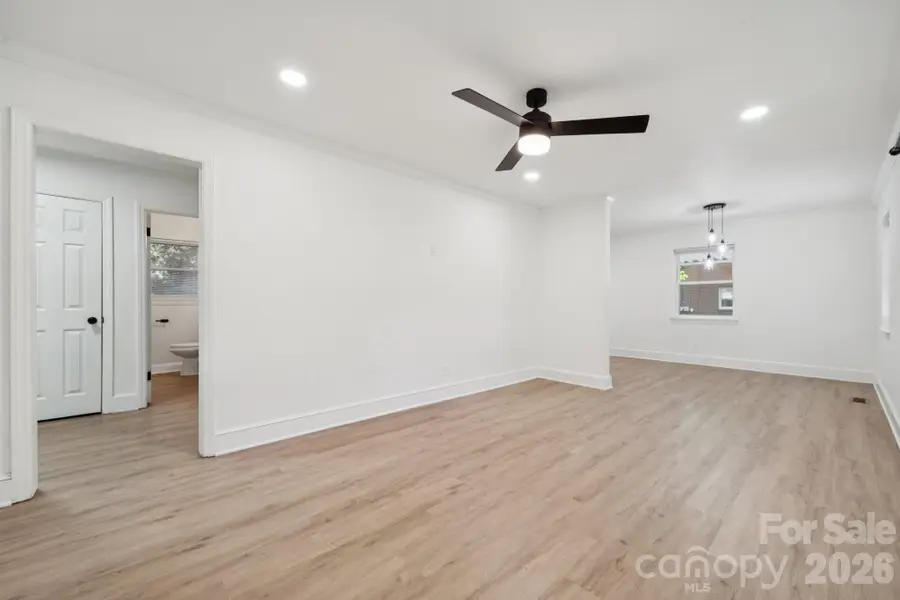 5423 Lantana Avenue, Charlotte, NC 28212 - #2