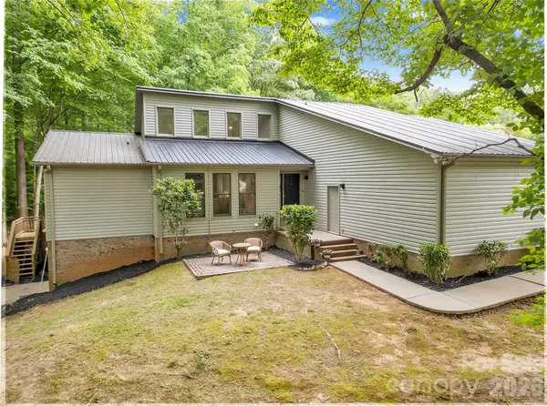 128 Spencer Woods Drive, Dallas, NC 28034