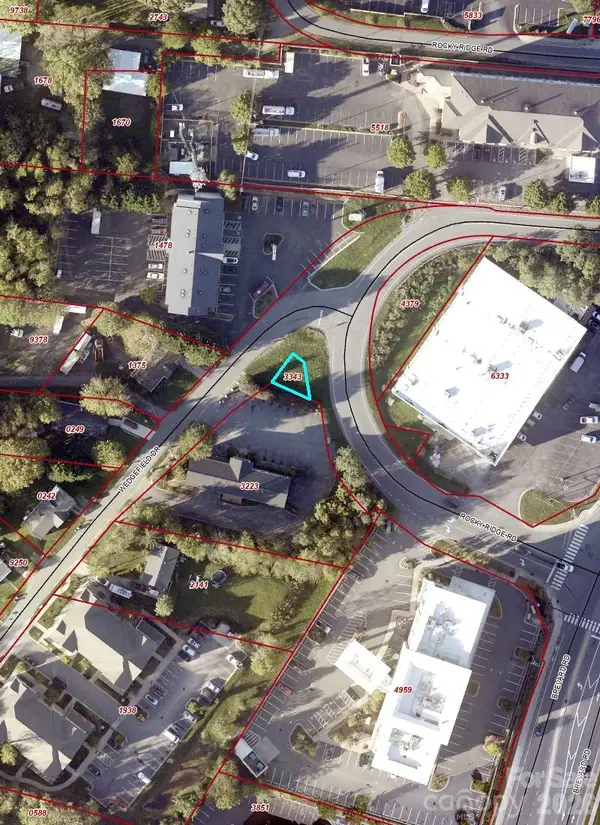 99999 Rocky Ridge Road, Asheville, NC 28806