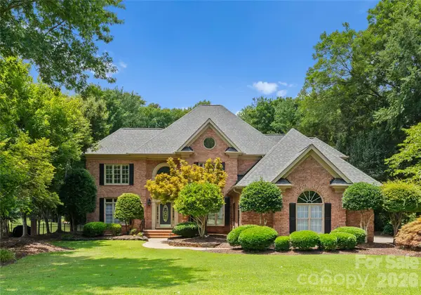 11924 Shoal Creek Court, Charlotte, NC 28277