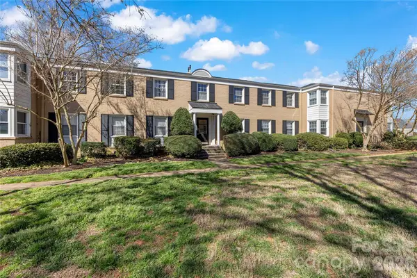 540 Wakefield Drive #D, Charlotte, NC 28209