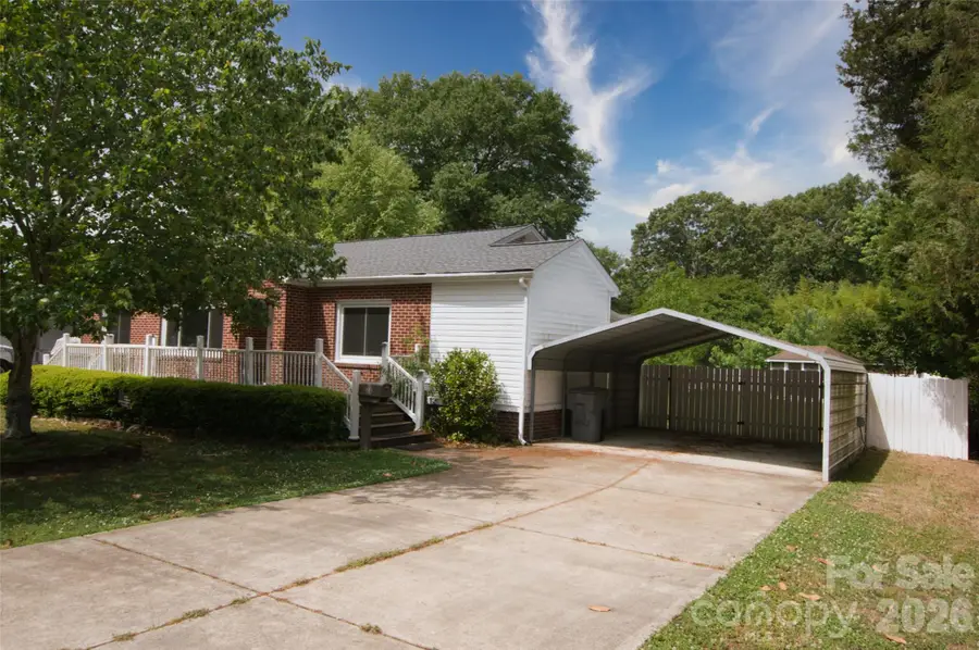 204 Clinton Avenue, Clover, SC 29710 - #2