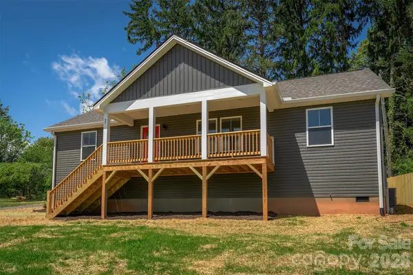 21 Justice Ridge Terrace, Candler, NC 28715