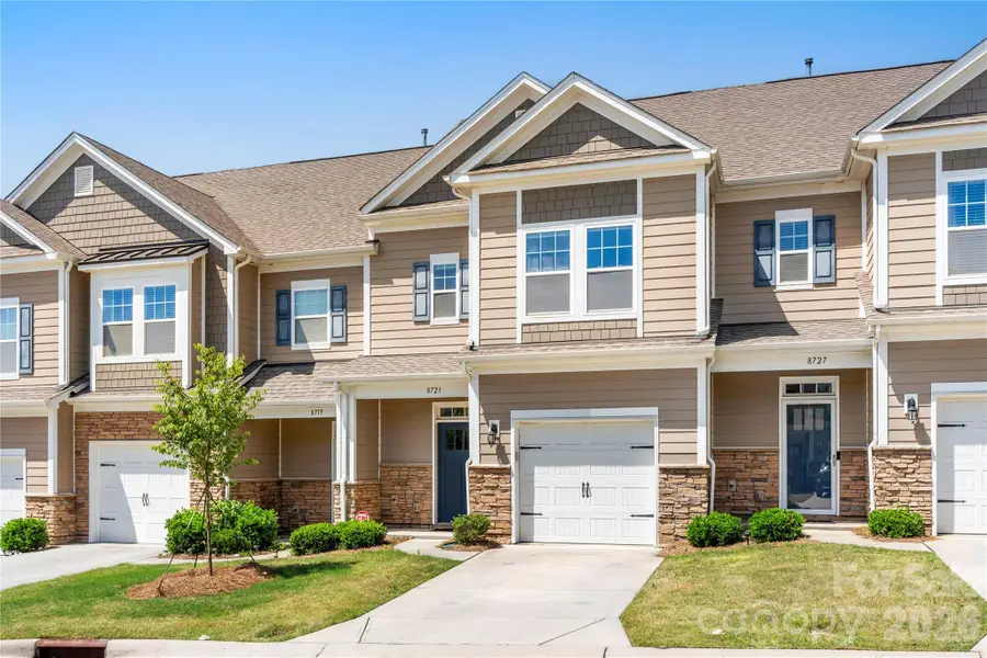 8723 Harris Lake Lane, Charlotte, NC 28269 - #2