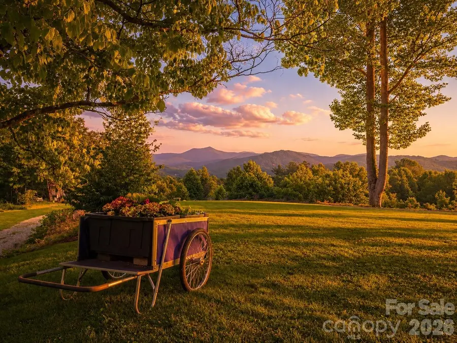 75 Mountain View Road, Sylva, NC 28779 - #3