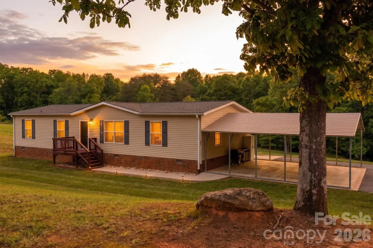 207 Mount Wesley Church Road, Hiddenite, NC 28636 - #1
