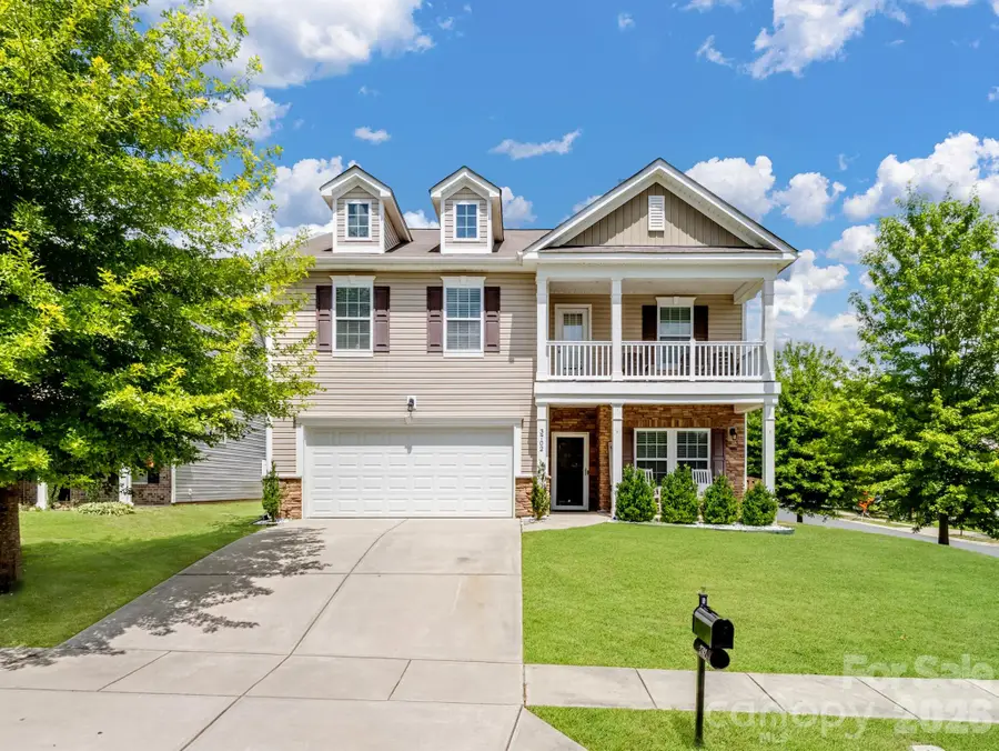 3702 Wiegon Lane, Charlotte, NC 28216 - #2
