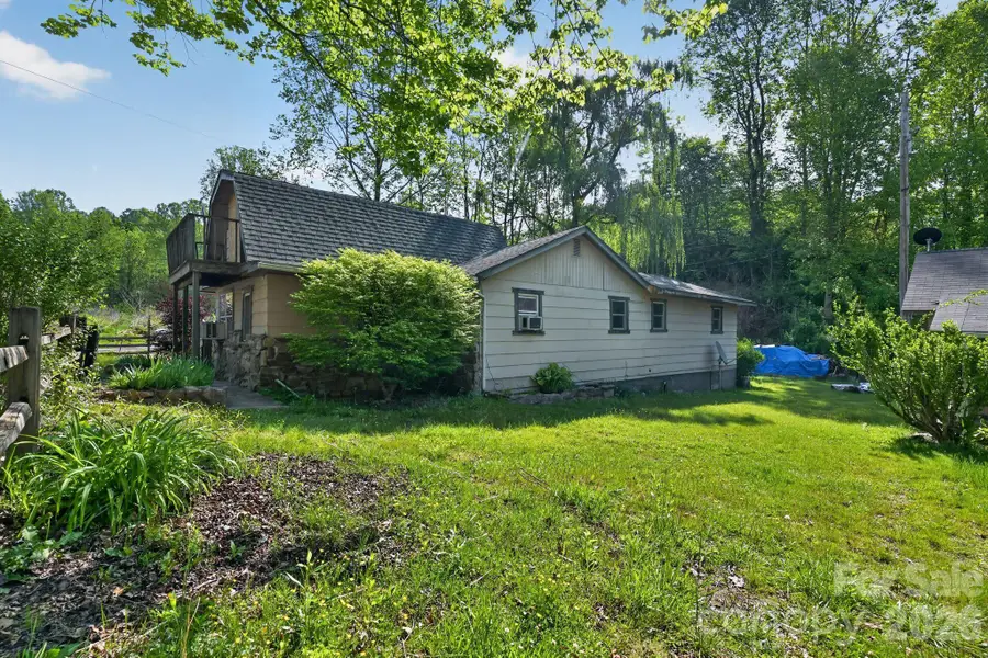 44 Dragonfly Lane, Whittier, NC 28789 - #2