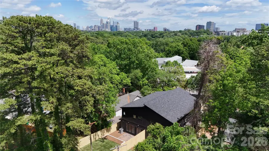 2616 Revolution Park Drive, Charlotte, NC 28208 - #3