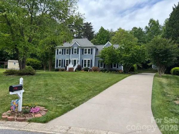 269 Charter Oak Court, Mooresville, NC 28115