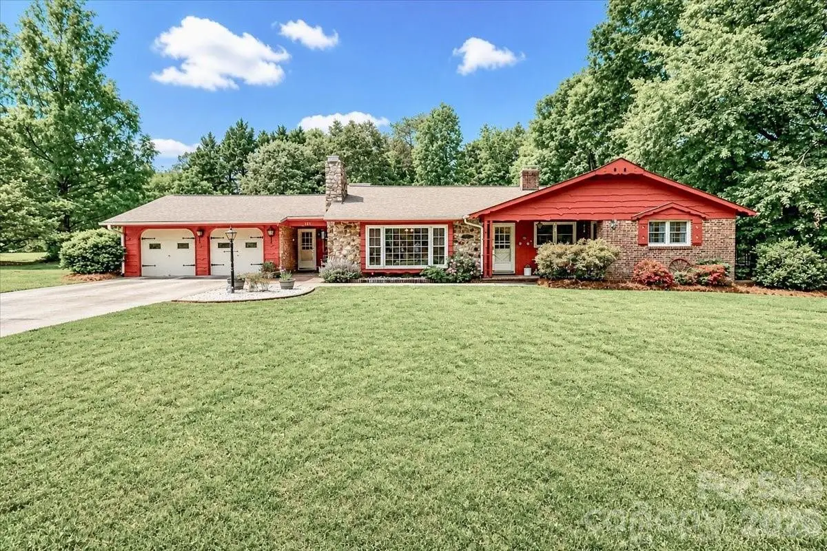111 Wildflower Lane, Statesville, NC 28625 - #1