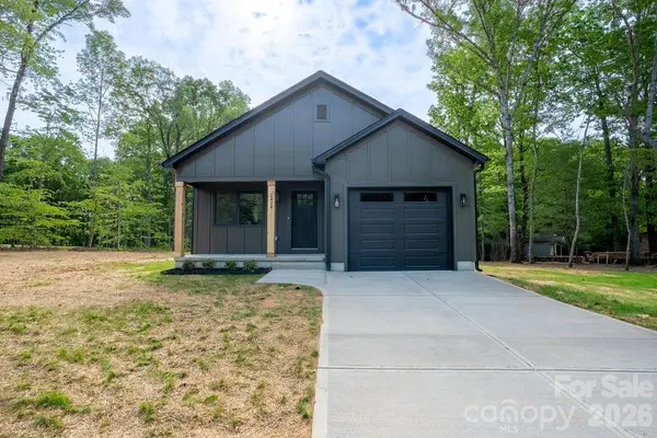 2424 Puetts Chapel Road, Bessemer City, NC 28016