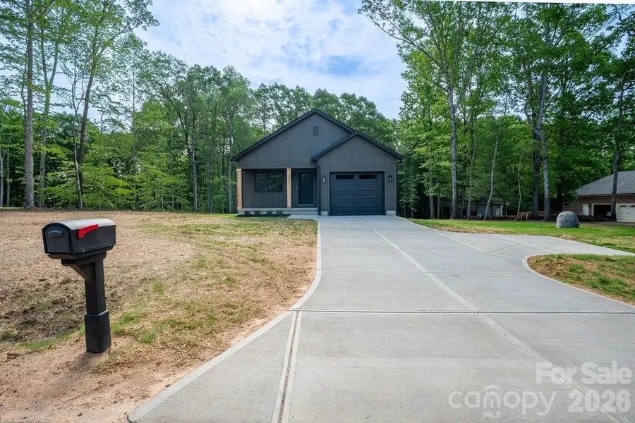 2424 Puetts Chapel Road, Bessemer City, NC 28016 - #2