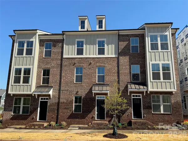 3126 Middle Street, Charlotte, NC 28278