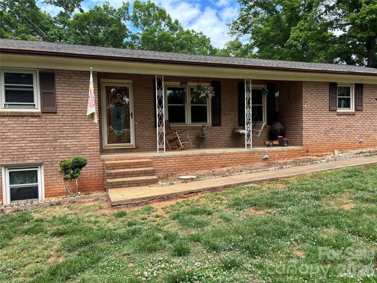 74 Miranda Drive, Taylorsville, NC 28681 - #1