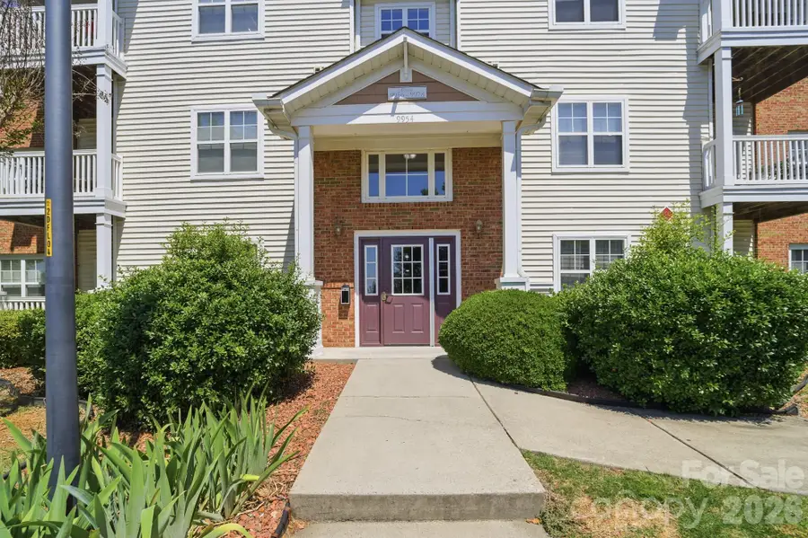 9976 Hyde Glen Court, Charlotte, NC 28262 - #2