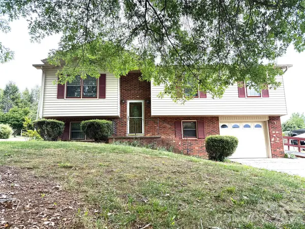 2848 Wendell Street, Lenoir, NC 28645