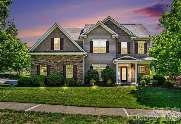 9107 Kensington Forest Drive, Harrisburg, NC 28075
