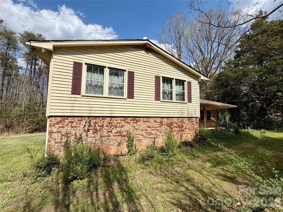 2925 Sparrow Springs Road, Gastonia, NC 28052 - #2