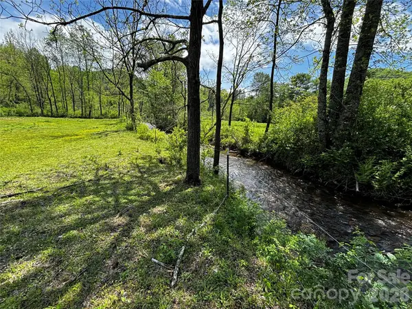 1659 Mountain Creek Road, Robbinsville, NC 28871