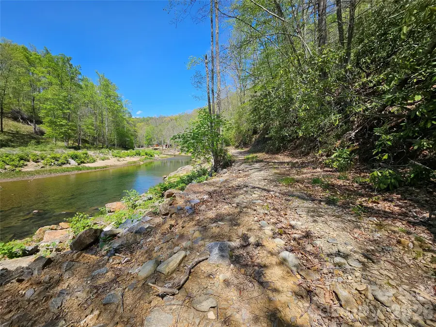 465 Paradise Lane, Burnsville, NC 28714 - #2
