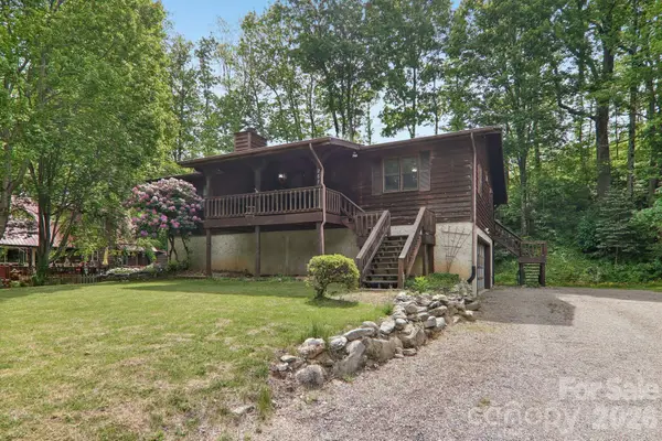 267 Caldwell Drive, Maggie Valley, NC 28751