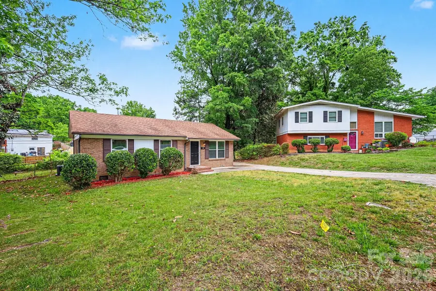603 Dobson Drive, Charlotte, NC 28213 - #3