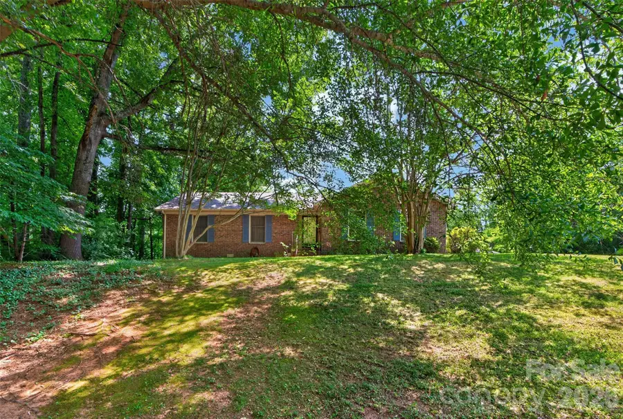 104 Hallett Street, Fort Mill, SC 29715 - #3