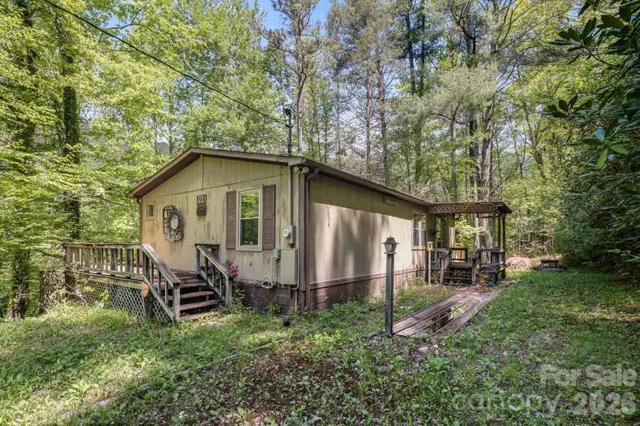 101 Serenity Lane, Clyde, NC 28721 - #2