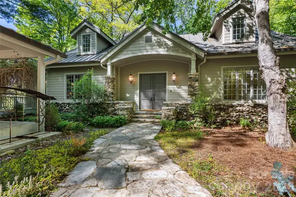 1957 Cold Mountain Road, Lake Toxaway, NC 28747