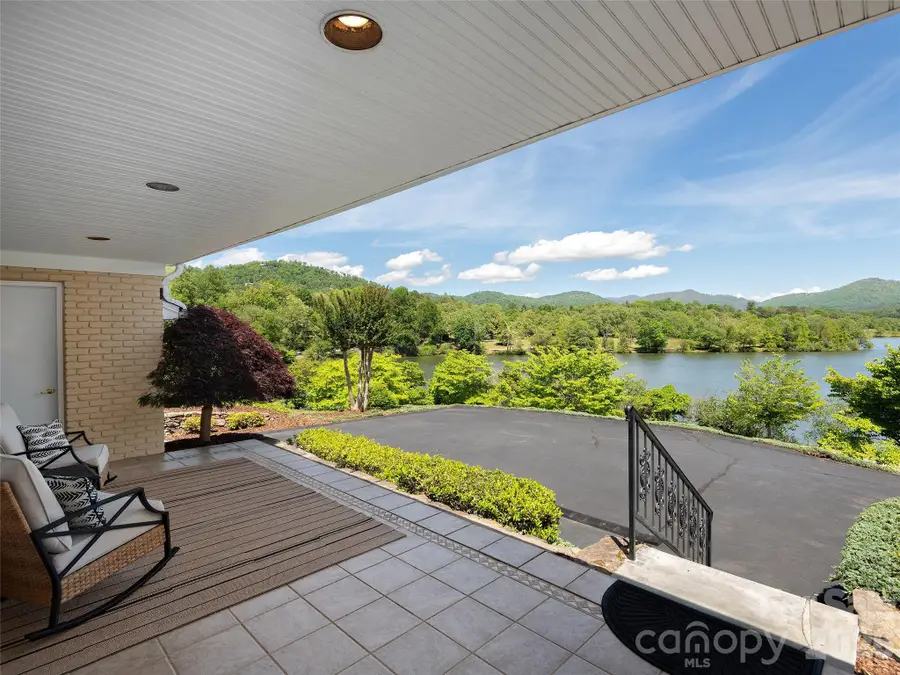 7 Glen Falls Road, Asheville, NC 28804 - #2