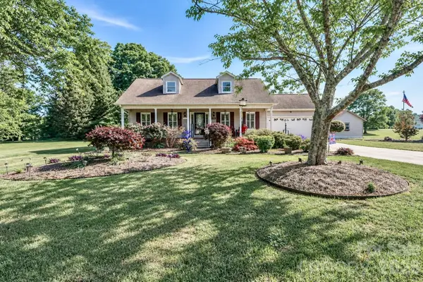 108 Garrison Drive, Statesville, NC 28677