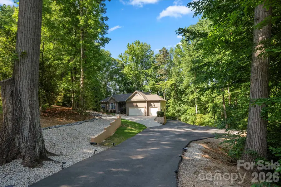 686 White Oaks Road, Mooresville, NC 28115 - #3