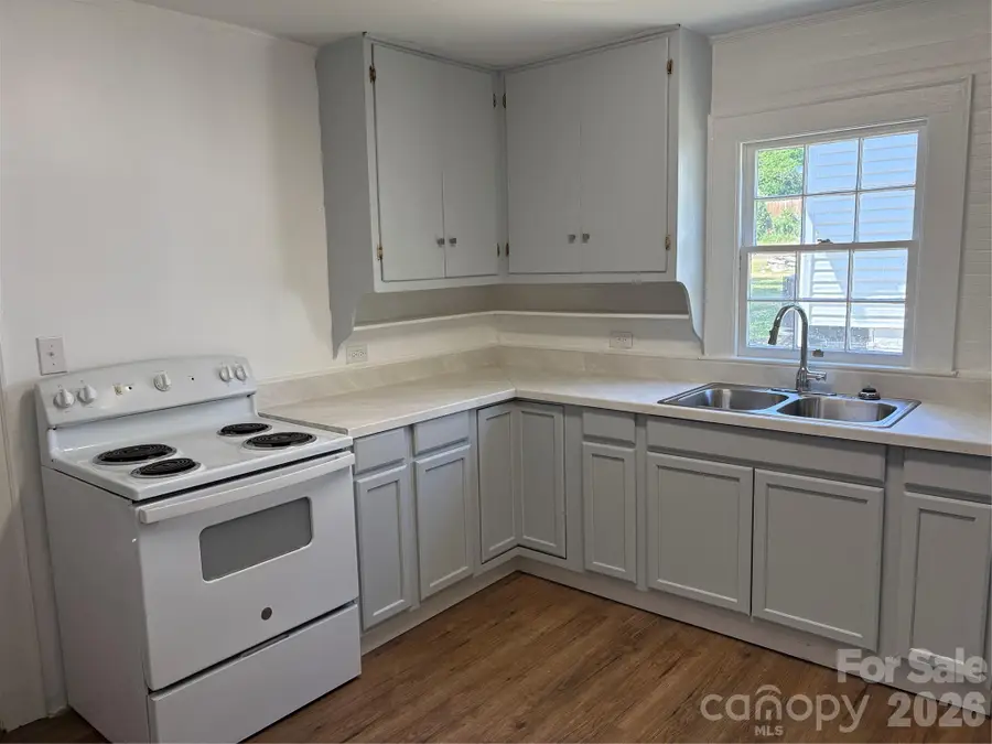 597 Harris Street Nw, Concord, NC 28025 - #3