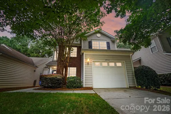 4914 Sunset Ridge Court, Charlotte, NC 28269