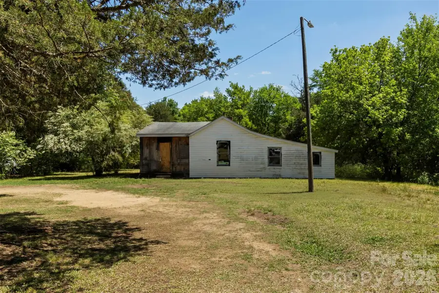 911 Center Road, Chester, SC 29706 - #2