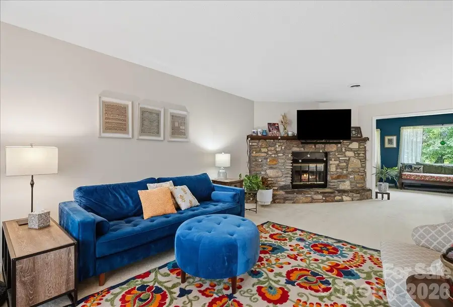 16 Woodsong Lane, Brevard, NC 28712 - #2