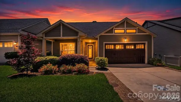 442 Granite Lake Court, Denver, NC 28037