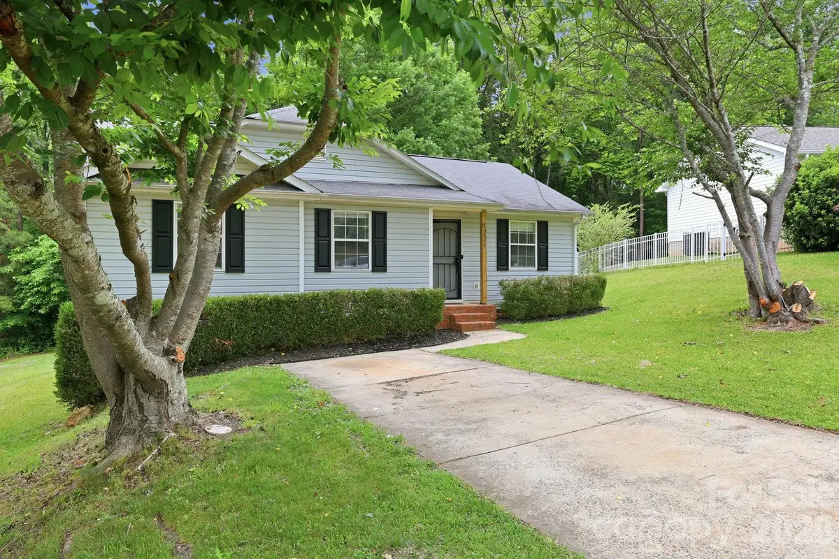 1221 Capps Hollow Drive, Charlotte, NC 28216 - #1