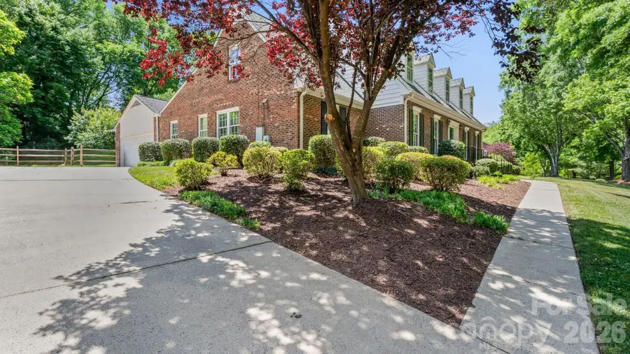 2327 Hamilton Mill Road, Charlotte, NC 28270 - #2