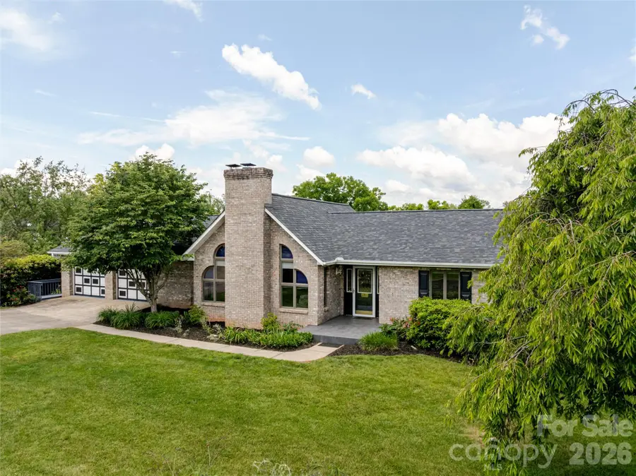 8 Scenic View Road, Weaverville, NC 28787 - #2
