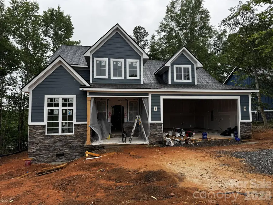 3821 54th Avenue Ne, Hickory, NC 28601 - #2