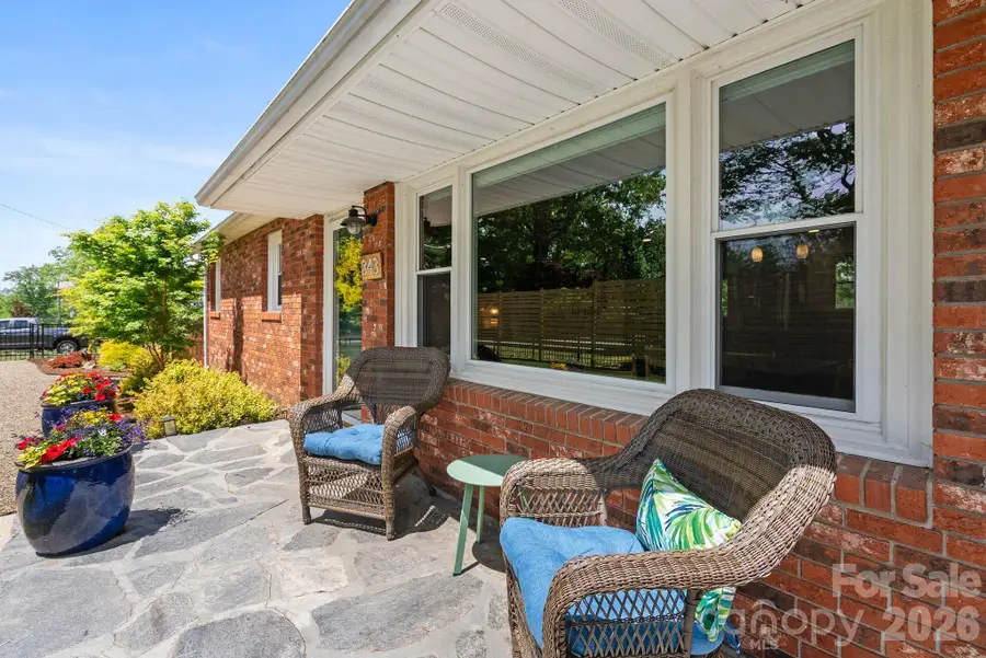 343 Oakview Park Road, Asheville, NC 28803 - #3