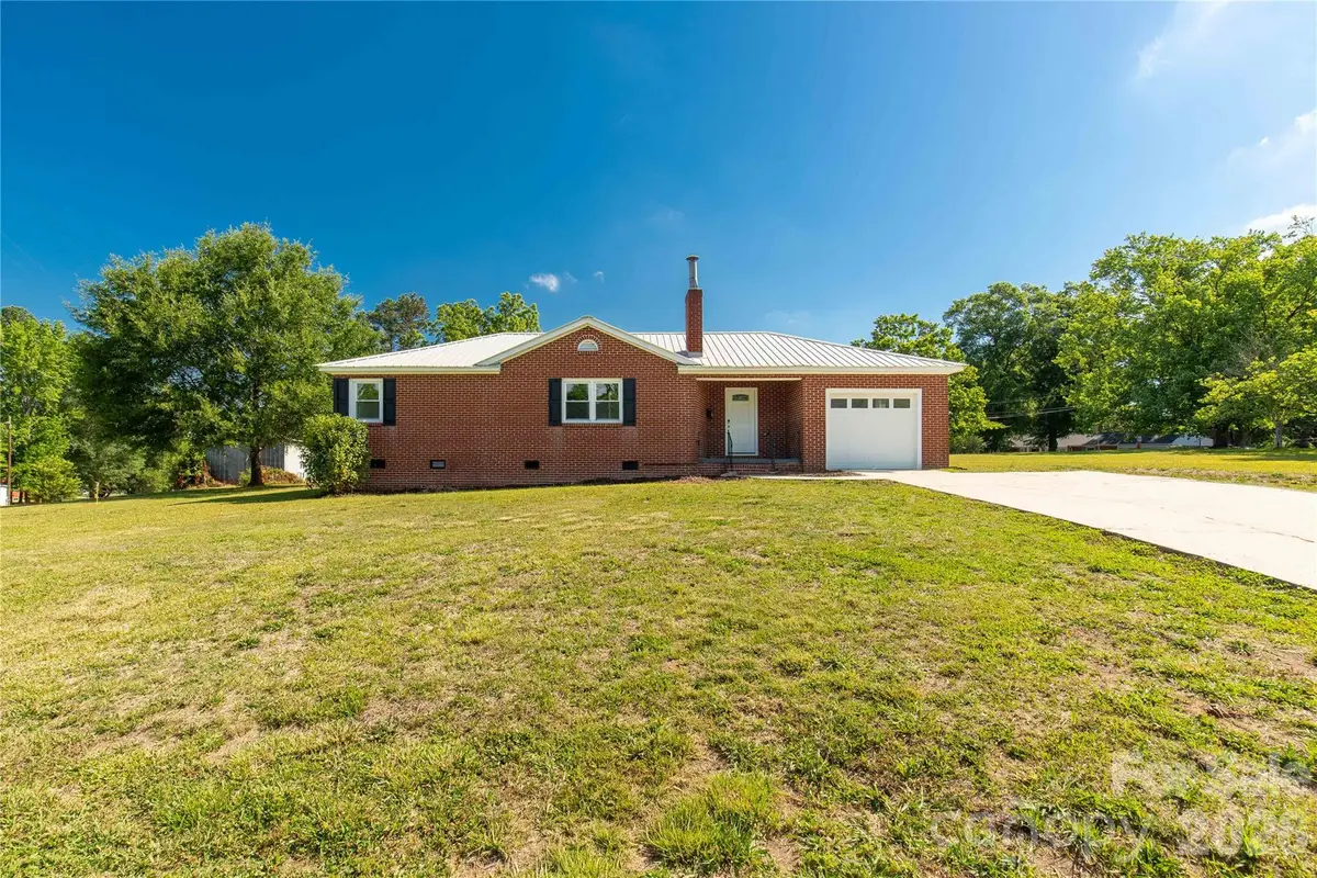 503 N Wylie Street, Lancaster, SC 29720 - #1