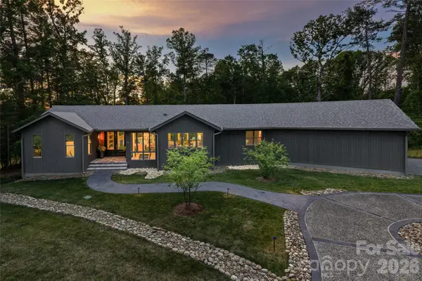 27 Tommy Ray Ridge, Weaverville, NC 28787