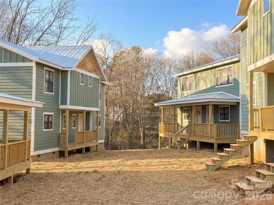 21 Fireside Drive, Asheville, NC 28804 - #3