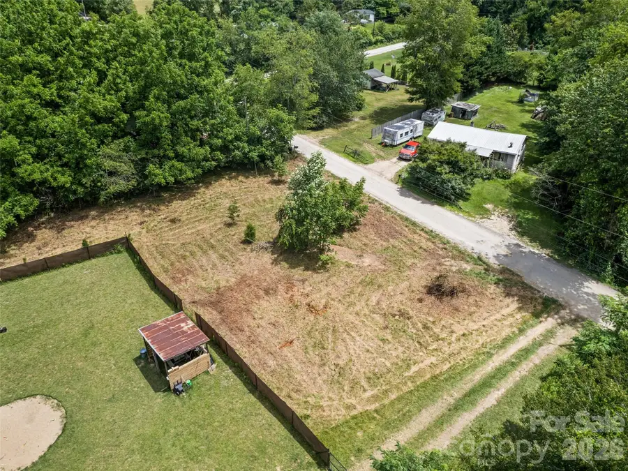9999 Lollis Road, Candler, NC 28715 - #2