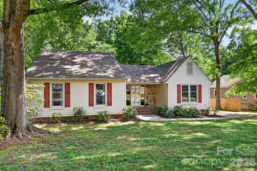 6111 Patrick Place, Charlotte, NC 28210 - #2